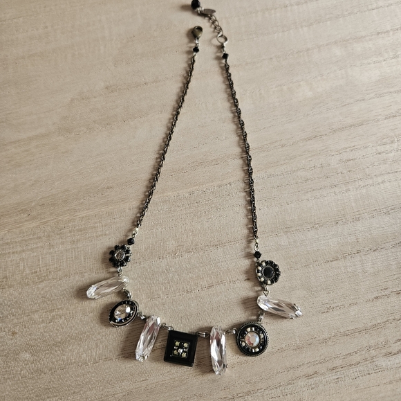 Firefly Crystal Necklace - Picture 2 of 10